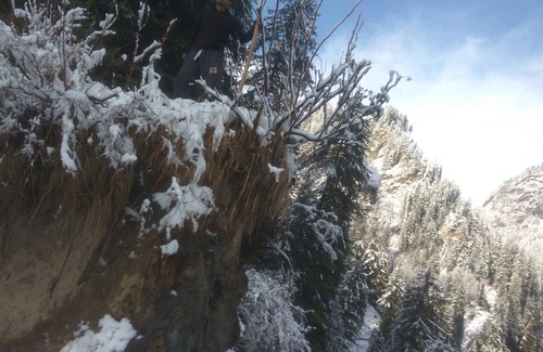Tosh RV Rental | Divine Moments Of Tosh camping and Trekking