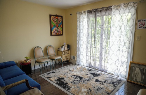 Newark House | Divine Villa and Resorts- 67 Sherman Ave