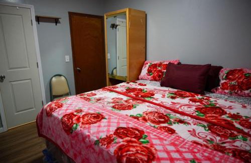 Irvington Hotel | Divine Villa Guest House Harper Ave EWR AIRPORT PENN STATION NY NJ