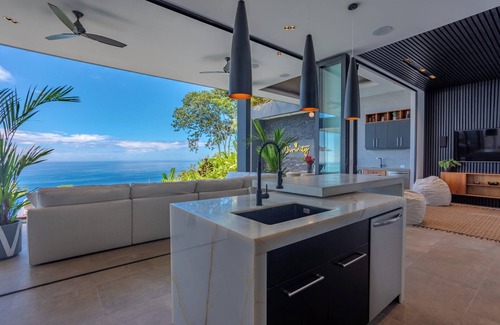 Dominical Villa | Divinity Costa Rica 🌴 Private ALL Inclusive ⭐ 5 Luxury Suites, Chefs/Mixologist