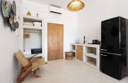 Akrotiri Hotel | Divino Caldera