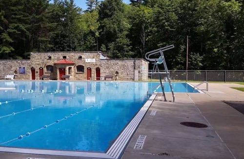 Oneonta Apartment | Division Champs 2 - All Star Baseball Rentals