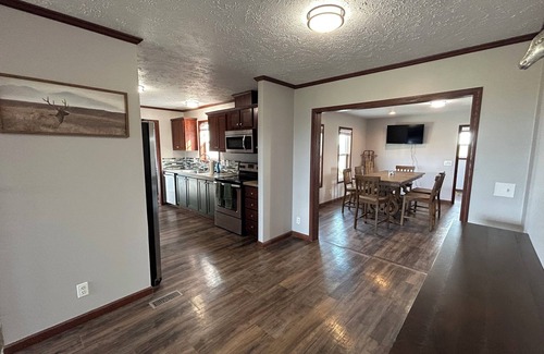 Firesteel House | DIY Family run Farm ranch hunts. Pheasants and Prariedog’s.