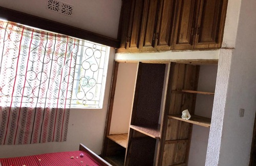 Machame House | Djangos Kilimanjaro Guesthouse