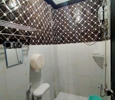 Cabanatuan Apartment | DJCI Apartelle Walk to Robinson & NE Pacific Mall 3 Min to SM Cabanatuan