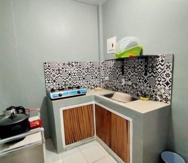 Cabanatuan Apartment | DJCI Apartelle Walk to Robinson & NE Pacific Mall 3 Min to SM Cabanatuan