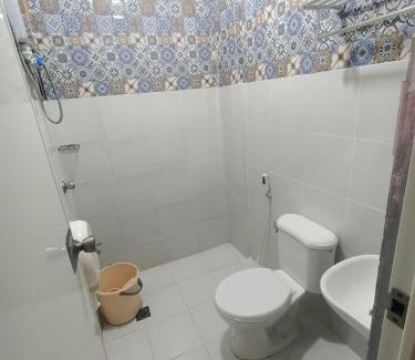 Cabanatuan Apartment | DJCI Apartelle Walk to Robinson & NE Pacific Mall 3 Min to SM Cabanatuan