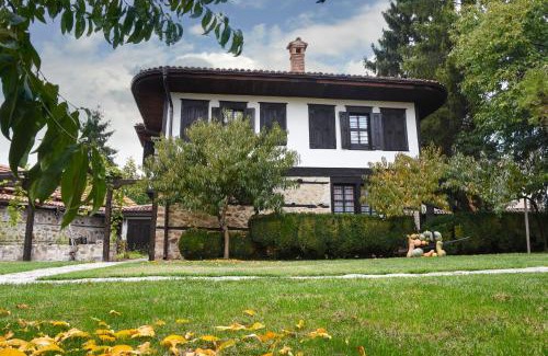 Panagyurishte Hotel | Djudjeva Kyshta Hotel