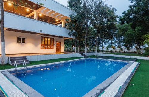 Hyderabad Villa | DLR FarmhousePrivate Pool4BHKACWi-Fi