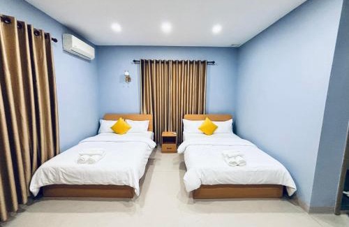 Daun Penh Hotel | DLSD Hotel