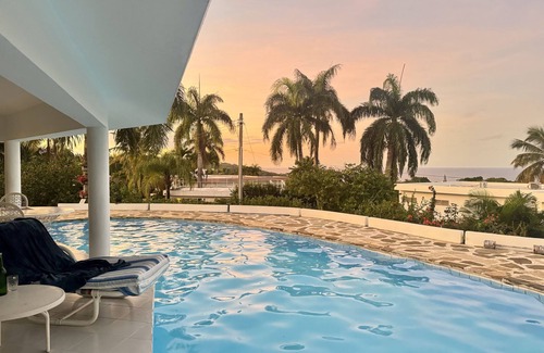 Cabrera House | Shell House a unique bungalow with 14m pool and sea view