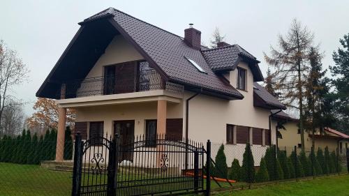 Zabia Wola House | DobraNocka