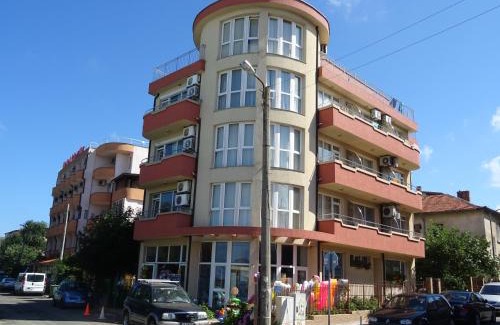 Primorsko House | Dobrevi Guest House