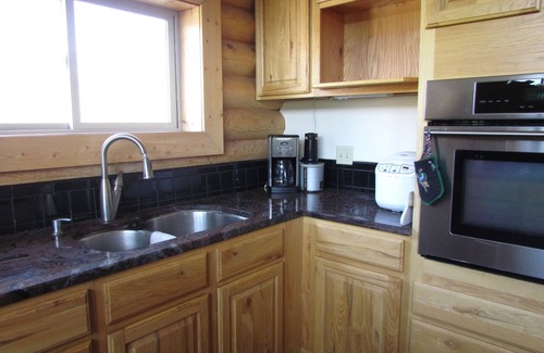 Stanley House | Doc's Lodge The Perfect Sawtooth Escape