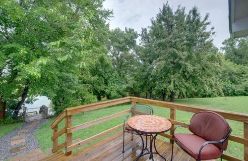 Colonial Beach Apartment | Dock Access Waterfront Studio in Colonial Beach!