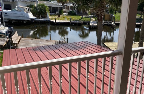 Harbour Towne House | Dock for your boat to fish the gulf! Cozy 2 bedroom townhouse in Pcb!