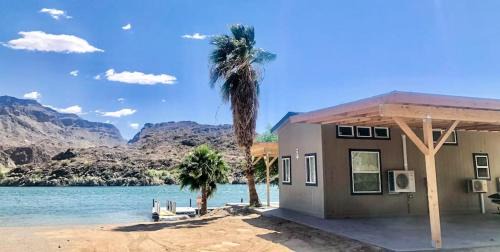Parker Dam House | Dock Holiday! Waterfront cottage with boat ramp!