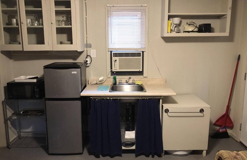Wasaga Beach Cottage | Dock Life Cottage 1 - Riverside, 2 Bedroom, Wasaga