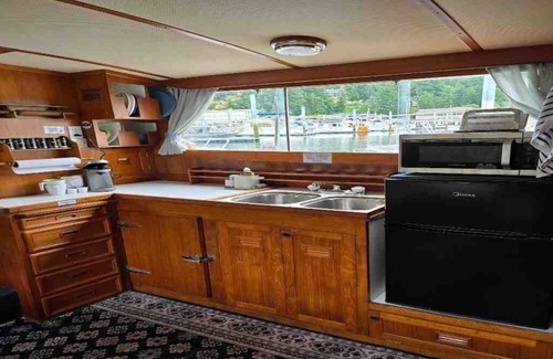 Rosario Boat Rental | Dockside Boat Rental Suite Rosario Ocean Views