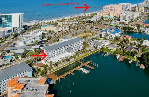 Clearwater Beach Apartment | Dockside Dream