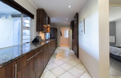 West Bank House | Dockside Guest House