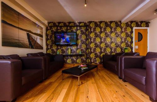 Shadwell Hotel | Dockside Hotel