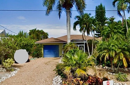 Isles of Capri House | Dockside Naples home with private pool & short drive to beaches. Isles of Capri!