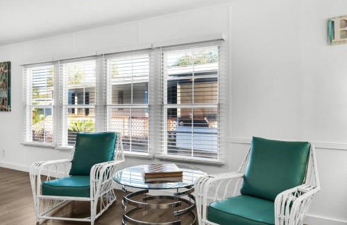 Bayside Park House | Dockside Retreat (3/2)