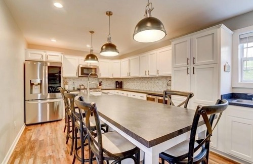 Scottsville House | DockSide Retreat on Barren River Lake with Private Dock and Year Round Views!