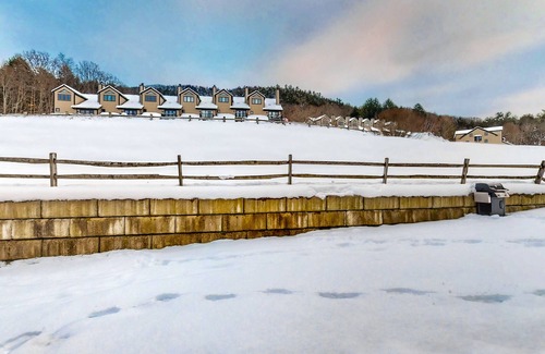 Brownsville Condo | Dog-friendly, 2-story condo at the base of Ascutney with fireplace & balcony