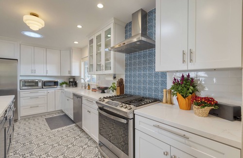 Santa Barbara House | Dog-Friendly, 4-BR w/Hot Tub & Huge Yard! | Near the Beach | Hummingbird Haven