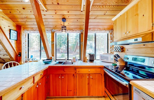 Tahoe Pines House | Dog-friendly A-frame cabin with 2 decks & fireplace - walk to the beach