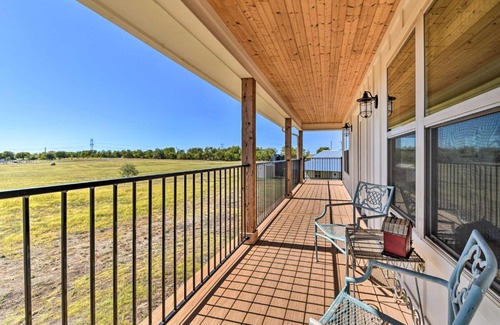 Nemo Apartment | Dog-Friendly Apartment about 32 Mi to Fort Worth!