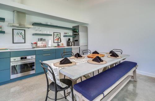 Barton Hills Apartment | Dog-Friendly Austin Guest House 3 Mi to Downtown