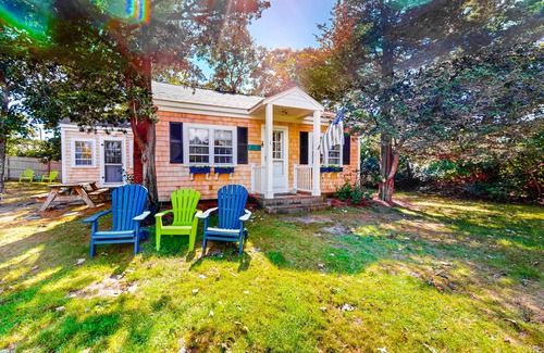 Harwich Port Cottage | Dog-friendly beach cottage on Harwich's main street with large lawn