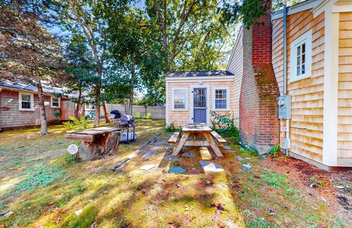 Harwich Port Cottage | Dog-friendly beach cottage on Harwich's main street with large lawn