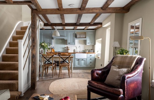 Upper Oddington Cottage | Dog Friendly Cotswold Holiday Cottage - The Forge