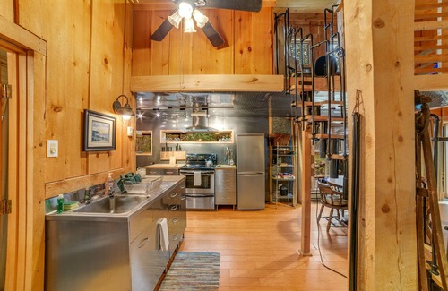 Stratton House | Dog-friendly cabin in the woods with firepit - ski & golf at nearby mountains