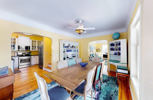 Northport House | Dog-friendly charmer near the beach & marina - firepit, breezeway, W/D, & AC