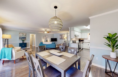 Macon House | Dog-friendly charmer with large yard, sunroom, game room, grill, AC, & W/D