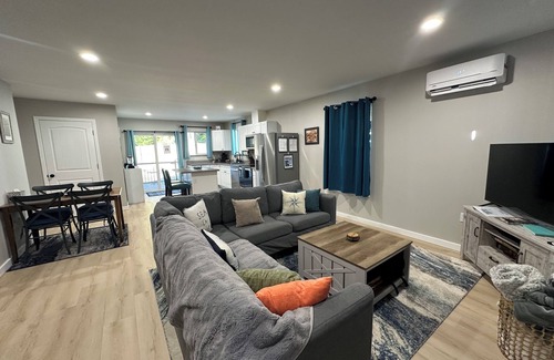 Westport House | Dog-Friendly Coastal Home Near the Beach
