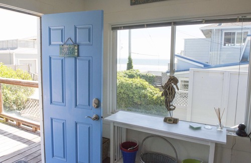 Stinson Beach House | Dog Friendly Cottage with Ocean Views