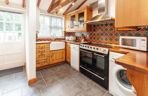 Aldborough Cottage | Dog-friendly cottage in charming village, with country walks and close to coast