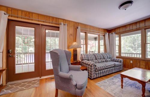 Bryson City House | Dog-Friendly Cottage with Deck in National Forest!