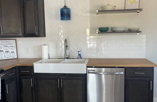 San Antonio Other | Dog friendly Country Living with City Amenities!