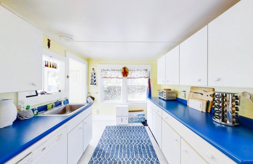 Boothbay Harbor House | Dog-friendly Fisher Hill home with patio and wood stove - walk to the harbor