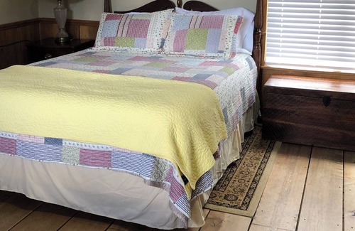 Hesperus Cabin | Dog-friendly Historic 1926 one room schoolhouse.