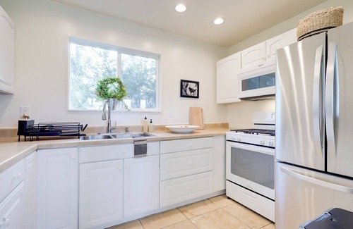 Cerrillos Cottage | Dog-Friendly Home w/Fenced Yard in Los Cerrillos