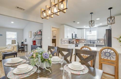 Conroe House | Dog-Friendly Home in The Woodlands with Fenced Yard!
