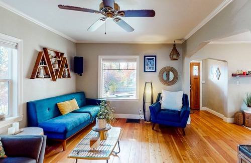 Garden District House | Dog-friendly home with hot tub, roof deck, theater room & great location